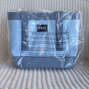 YETI Camino 35 Big Blue Sky